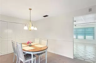 1326 S Brandywine Cir, Fort Myers, FL 33919 - Photo 6