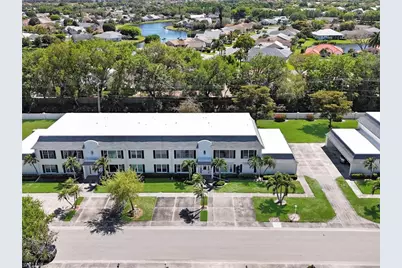 1326 S Brandywine Cir #4, Fort Myers, FL 33919 - Photo 28