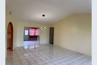 209 McArthur Ave, Lehigh Acres, FL 33936 - Photo 12