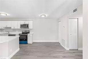 17422 Birchwood Ln, Fort Myers, FL 33908 - Photo 10
