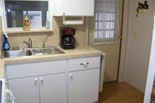 213 Brandywine Ln, North Fort Myers, FL 33917 - Photo 18