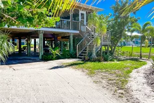 211 White Pelican Dr, Upper Captiva, FL 33924 - Photo 6