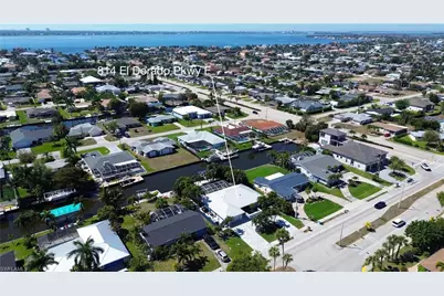 814 El Dorado Pkwy E, Cape Coral, FL 33904 - Photo 46