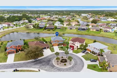8130 Blue Daze Ct, Lehigh Acres, FL 33972 - Photo 8