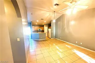 609/611 Hawthorne Ave S, Lehigh Acres, FL 33974 - Photo 10