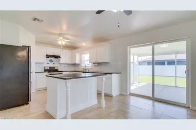1618 SW 19th Ave, Cape Coral, FL 33991 - Photo 6