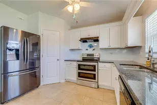 1618 SW 19th Ave, Cape Coral, FL 33991 - Photo 2