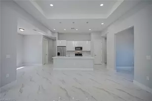 872 Spaulding St E, Lehigh Acres, FL 33974 - Photo 4