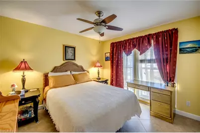 521 SW 52nd St, Cape Coral, FL 33914 - Photo 24