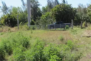 13171 Samadani Ln, Bokeelia, FL 33922 - Photo 8