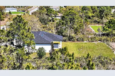 2711 39th St W, Lehigh Acres, FL 33971 - Photo 38