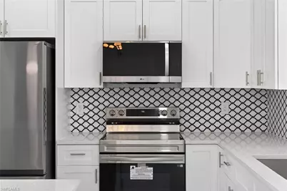 2711 39th St W, Lehigh Acres, FL 33971 - Photo 14