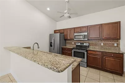 902 SW 39th Ter, Cape Coral, FL 33914 - Photo 6