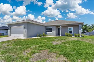 1001 NE 35th Ln, Cape Coral, FL 33909 - Photo 28