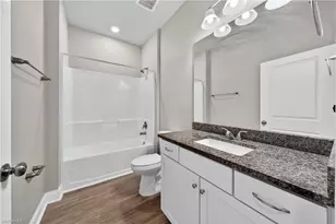 1001 NE 35th Ln, Cape Coral, FL 33909 - Photo 18