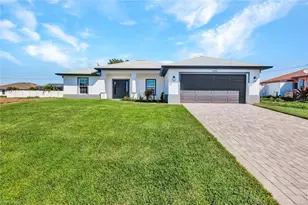 1205 NE 12th St, Cape Coral, FL 33909 - Photo 2