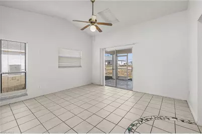 1733 NE 7th Pl, Cape Coral, FL 33909 - Photo 18