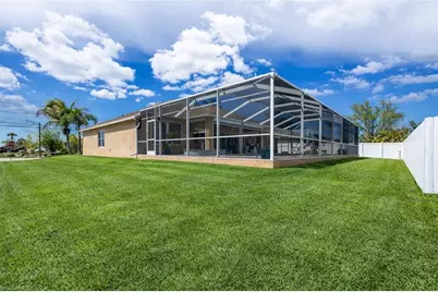 2415 NE 22nd Ave, Cape Coral, FL 33909 - Photo 36