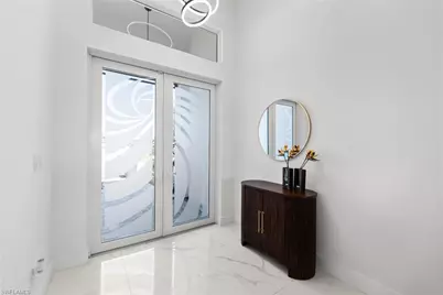 516 SW 11th Pl, Cape Coral, FL 33991 - Photo 4