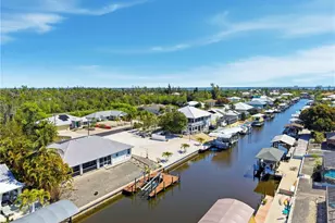 3715 Manatee Dr, Saint James City, FL 33956 - Photo 28