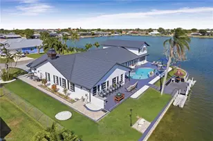 29 SE 10th Ave, Cape Coral, FL 33990 - Photo 4