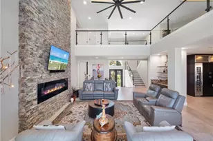 17049 Marina Cove Ln, Fort Myers, FL 33908 - Photo 8