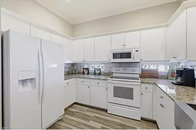 2561 Deerfield Lake Ct, Cape Coral, FL 33909 - Photo 10