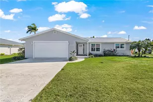 6331 Plumosa Ave, Fort Myers, FL 33908 - Photo 2