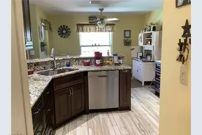 2307 SW 44th St, Cape Coral, FL 33914 - Photo 16