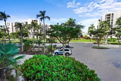 3100 Gulf Shore Blvd N #104, Naples, FL 34103 - Photo 38