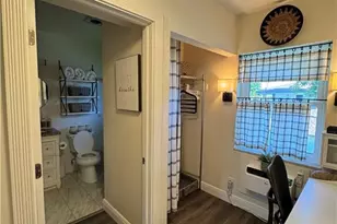 235 Seaview Ct, Marco Island, FL 34145 - Photo 8