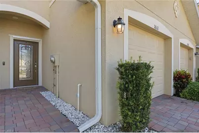 2632 Blossom Way, Naples, FL 34120 - Photo 2