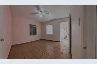 2115 Katherine St, Fort Myers, FL 33901 - Photo 8