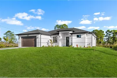 641 Camilla St E, Lehigh Acres, FL 33974 - Photo 4