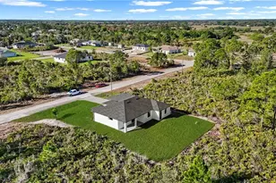 641 Camilla St E, Lehigh Acres, FL 33974 - Photo 2