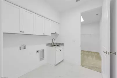 1205 SE 20th Ct, Cape Coral, FL 33990 - Photo 16