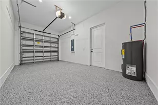 1097 Eisenhower Blvd, Lehigh Acres, FL 33974 - Photo 20