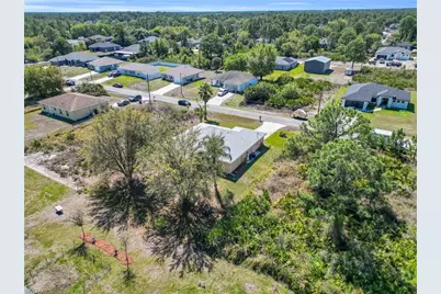 2610 40th St W, Lehigh Acres, FL 33971 - Photo 4
