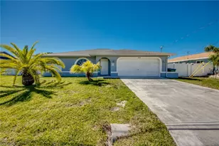 1438 SE 23rd St, Cape Coral, FL 33990 - Photo 1