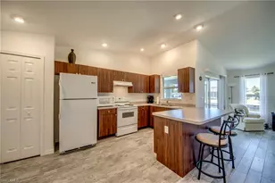 1438 SE 23rd St, Cape Coral, FL 33990 - Photo 6