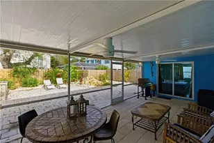 185 Hibiscus Dr, Fort Myers Beach, FL 33931 - Photo 26