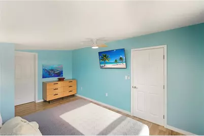 185 Hibiscus Dr, Fort Myers Beach, FL 33931 - Photo 12