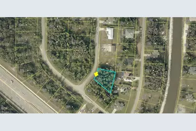 733 Kari Cir, Lehigh Acres, FL 33974 - Photo 1