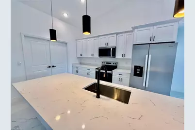 2600 26th St W, Lehigh Acres, FL 33971 - Photo 8