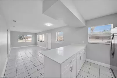 15 SE 24th Ave #E, Cape Coral, FL 33990 - Photo 6