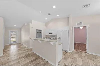 2613 53rd St W, Lehigh Acres, FL 33971 - Photo 10