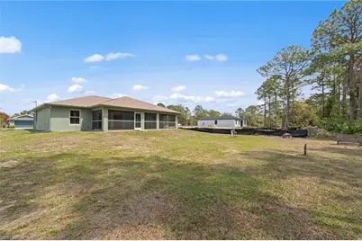 2613 53rd St W, Lehigh Acres, FL 33971 - Photo 40