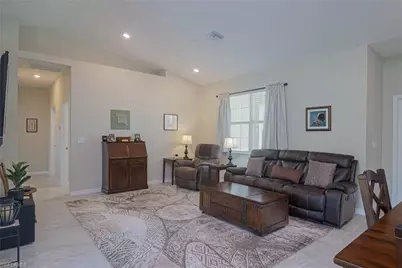 5017 Wild Goose Cir, Labelle, FL 33935 - Photo 6