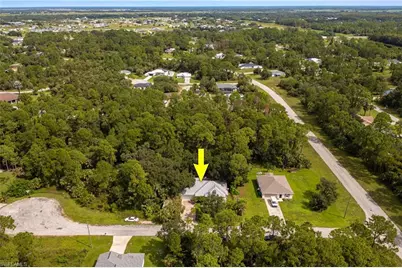 8004 Vega Ct, Labelle, FL 33935 - Photo 18