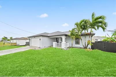 2304 NW 7th St, Cape Coral, FL 33993 - Photo 8